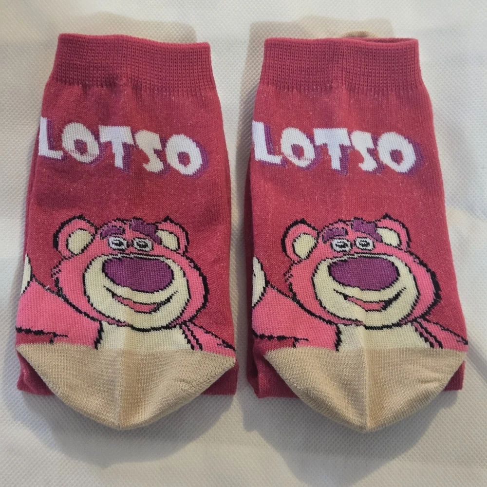 🍒🍒 Toy Story 3: Lots-o'-Huggin' Bear Crew Socks